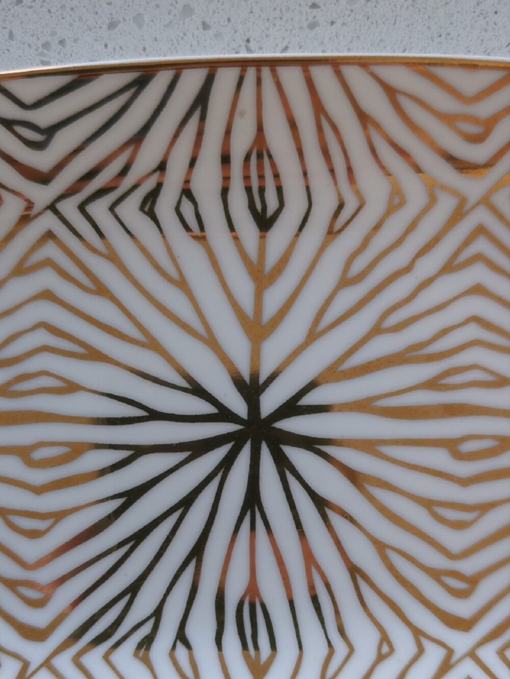 White and Gold Decorative Porcelain Trinket Dish - Picture 3 of 7